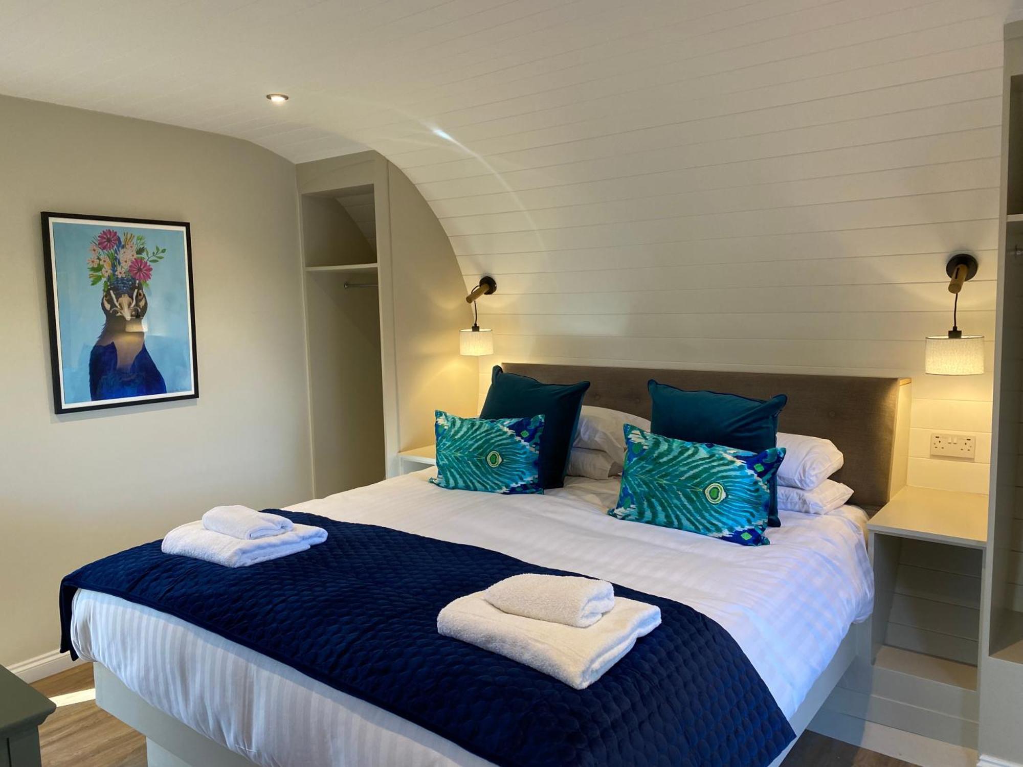 Acorn Lodge With Hot Tub Cupar Bagian luar foto
